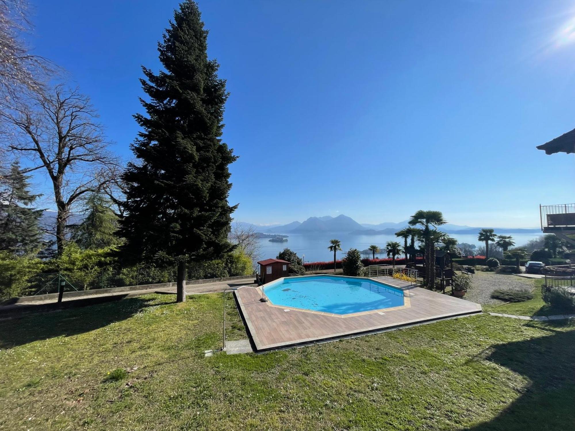 Rossana Apartment Lago Maggiore Baveno Exteriör bild